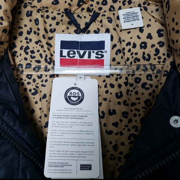 NWT Levi's Long Puffer Hooded Down Coat - Picture 4 of 8